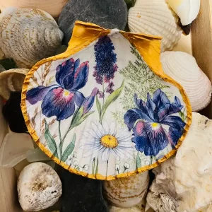 wildflower scallop shell trinket dish with blue irises, daisies and gold-painted rim