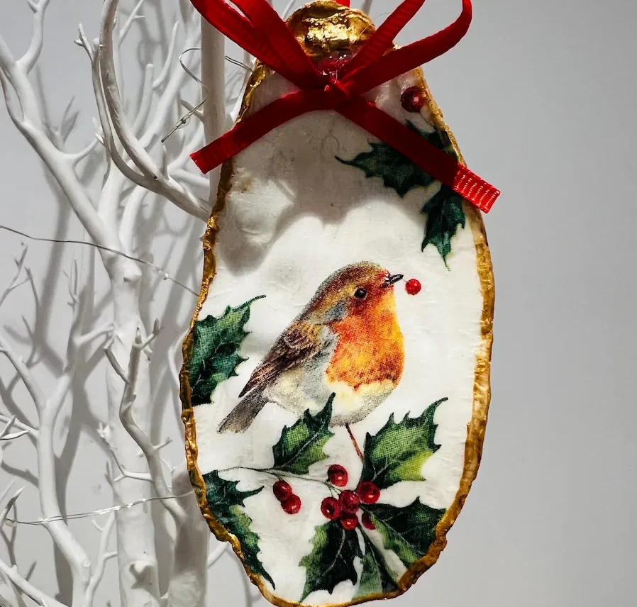 Robin on oyster shell